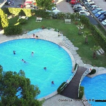 Ferienwohnung Lignano Sabbiadoro With Pool Exterior foto